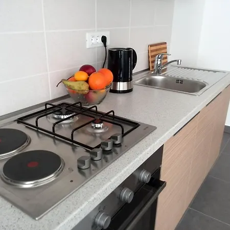 Prestige With Free Parking Split